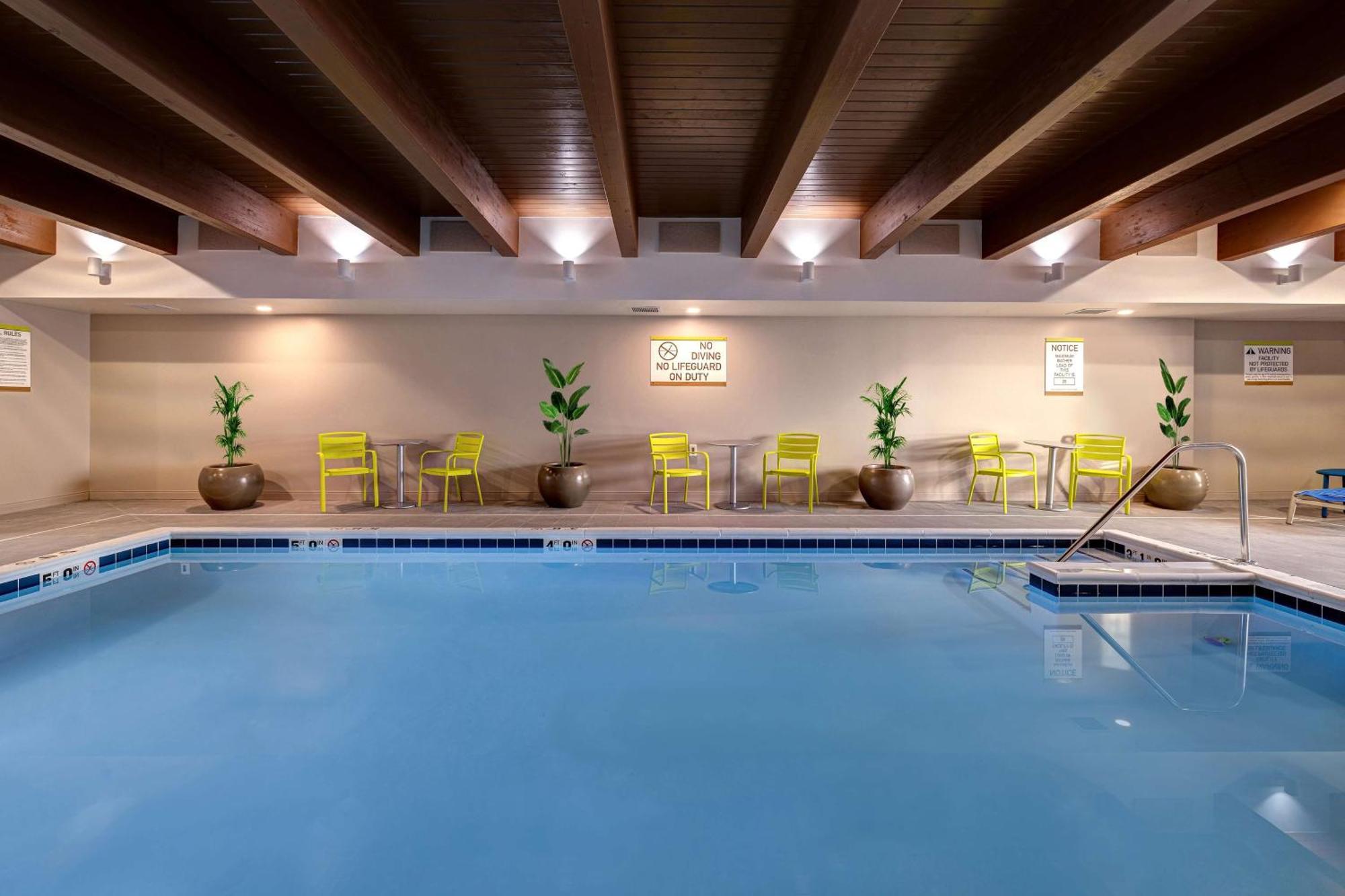 Home2 Suites By Hilton Dekalb Bagian luar foto